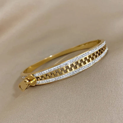 Zip Hand Charming Bracelet