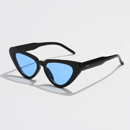 Vintage Flair Cat-Eye Glasses